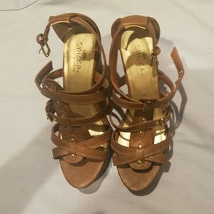 Sbicca Brown wedges